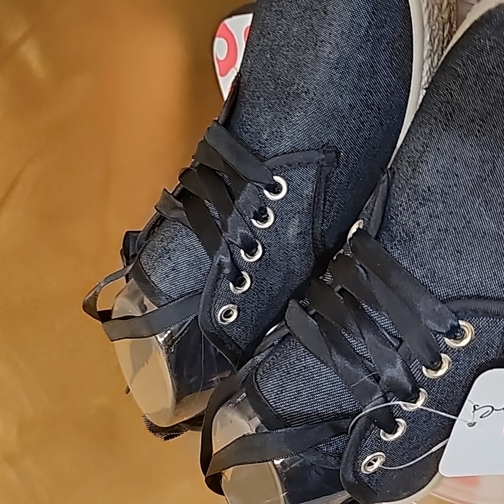 K BLACK Denim Lace Up Sneakers NWT Soho girls sz 7 casual tennis shoes kylie-2 - Picture 11 of 12